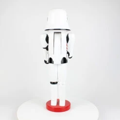Star Wars Storm Trooper Nutcracker 9 Star Wars Storm Trooper Nutcracker -Steinbach Shop ES1880 Star Wars Storm Trooper 07 7ca215f5 ff02 4173 a7cc 77391665ee39