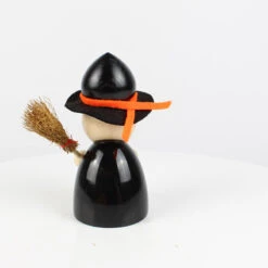 Clumsy Witch -Steinbach Shop SN22ORN623 clumsy witch 07