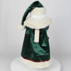 SANTA COMES AROUND - Part 4 11 SANTA COMES AROUND - Part 4 -Steinbach Shop SN24BN4051L SCA Part4 07 471614e2 96d4 4bc7 8938 f65fee42bddb