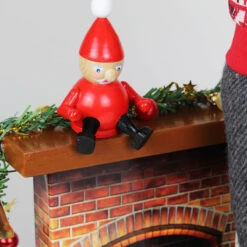 Cozy Decorating Santa -Steinbach Shop SN24BN4057L Cozy Decorating Santa 15