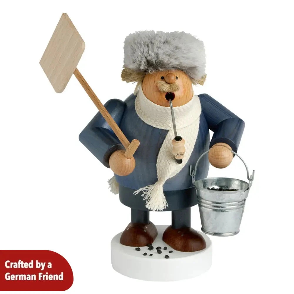 Smoker Snow Shoveler 1 Smoker Snow Shoveler